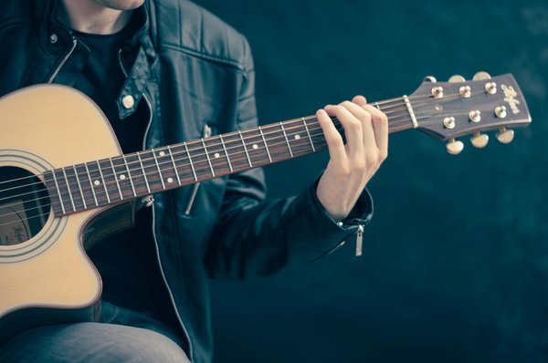 Guitare expert : transformez votre jeu avec ces conseils clés